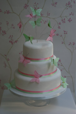 ‘Japanese Garden Butterfly’ wedding cake 