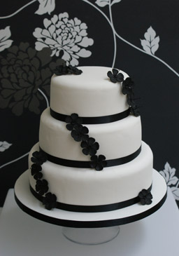 Bold Blossom wedding cake