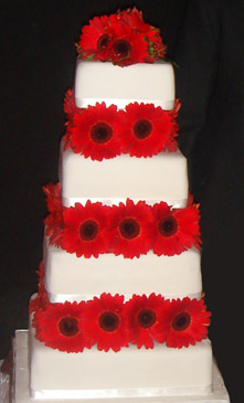 ‘Traquair’ wedding cake 