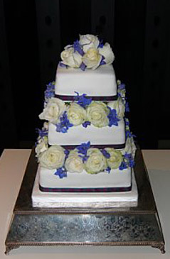 ‘Rose Macintosh’ wedding cake 